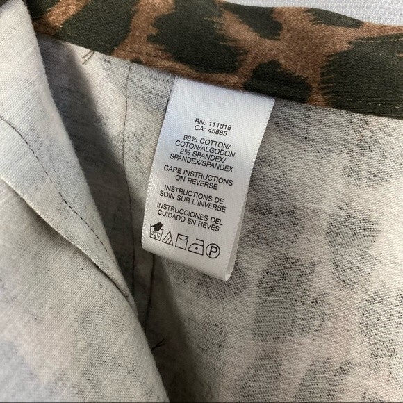 Michael kors leopard print mini pencil skirt size 2P - Picture 5 of 5